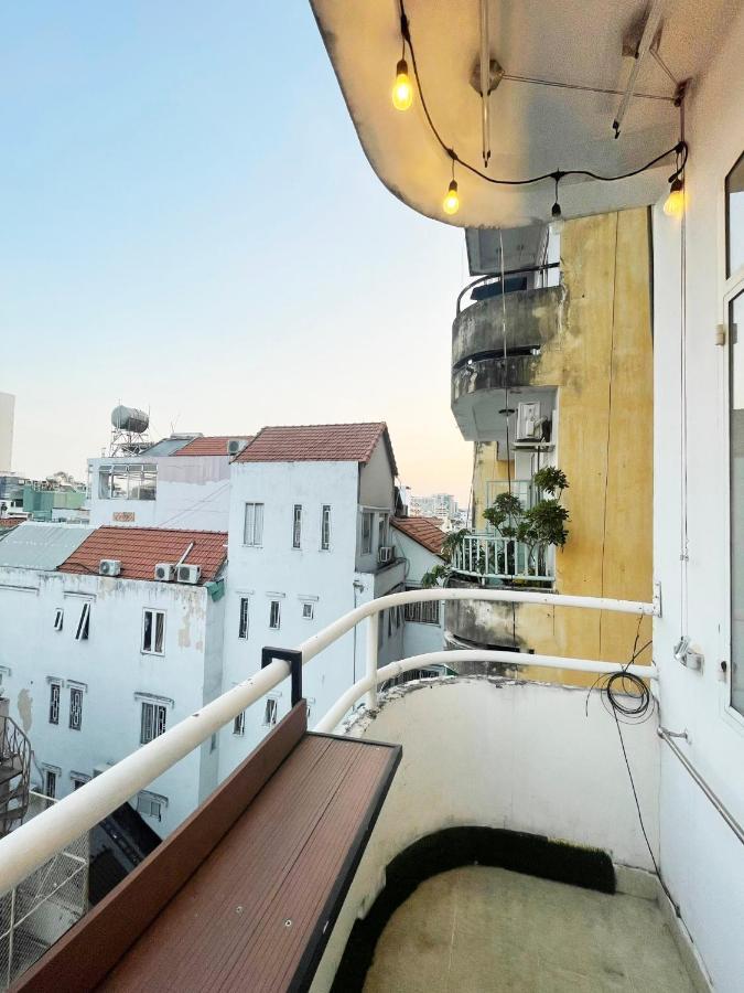 Ductaigallery'S Apt & Hidden In Bui Vien St ホーチミン市 エクステリア 写真