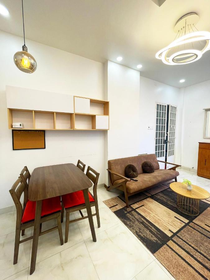 Ductaigallery'S Apt & Hidden In Bui Vien St ホーチミン市 エクステリア 写真